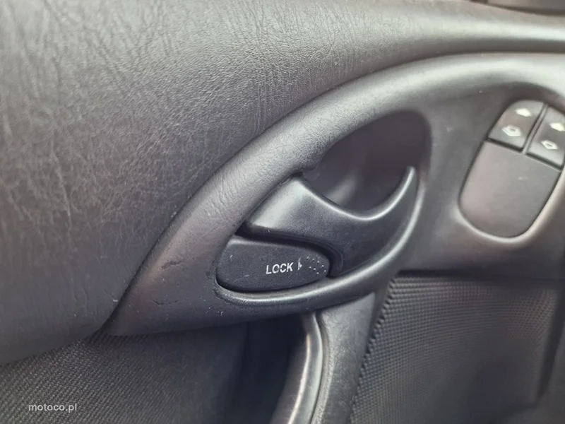 Ford Focus II 10