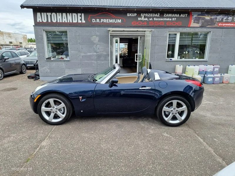 Pontiac Solstice 19