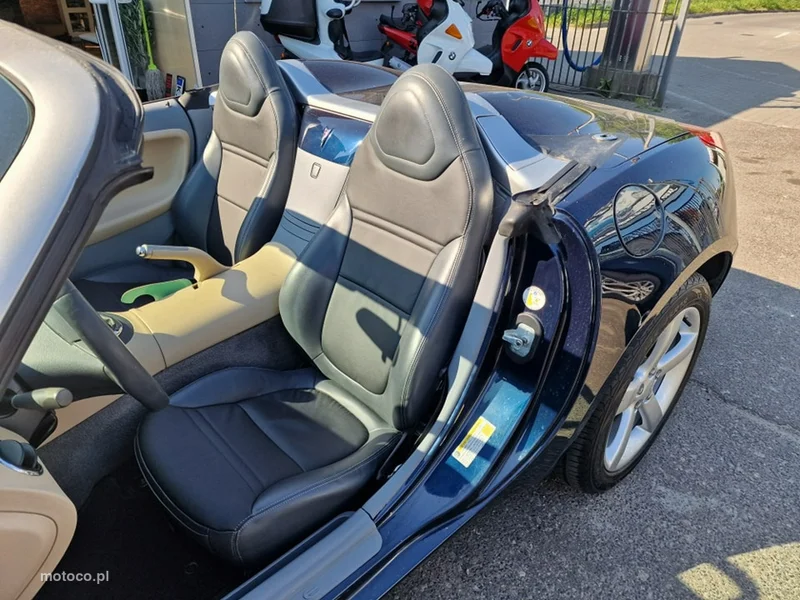 Pontiac Solstice 23