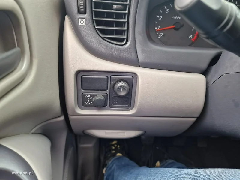 Nissan Almera 10