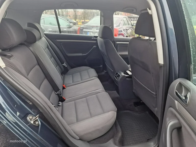 Volkswagen Golf V 22
