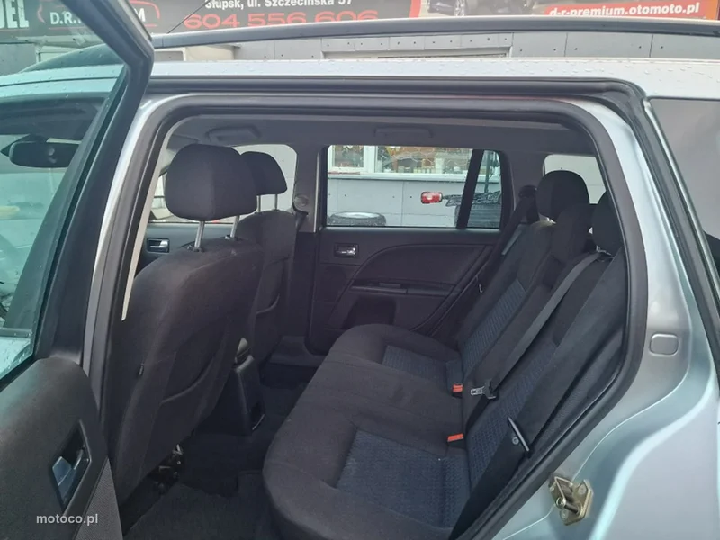 Ford Mondeo III 22