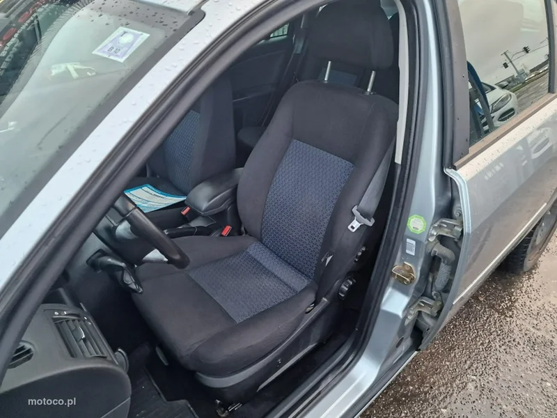 Ford Mondeo III 7
