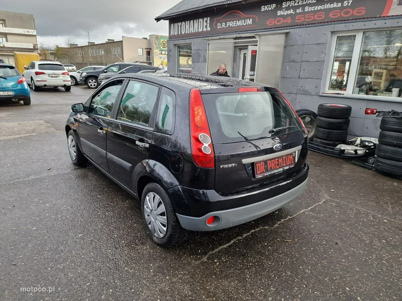 Ford Fiesta V 4