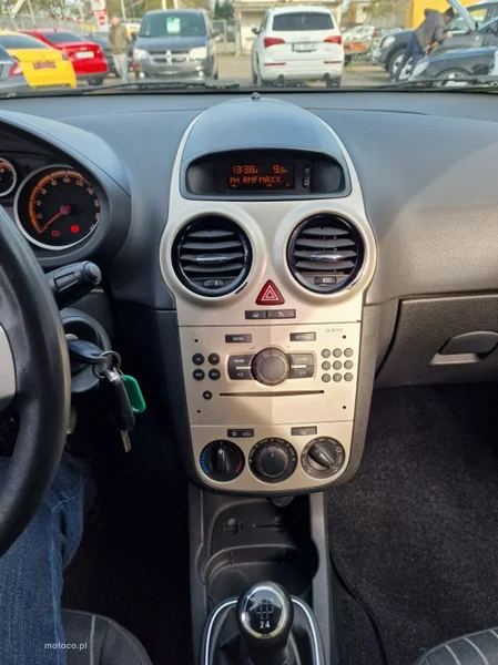 Opel Corsa D 16