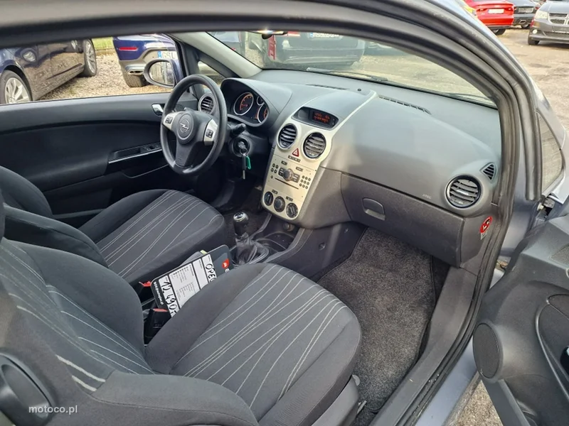 Opel Corsa D 21