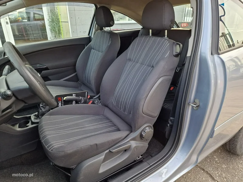 Opel Corsa D 6