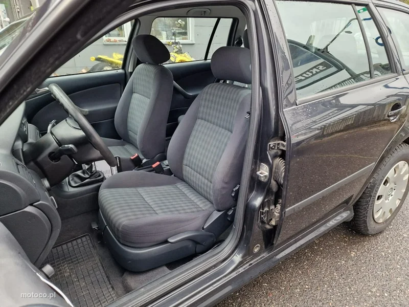 Skoda Octavia I 6