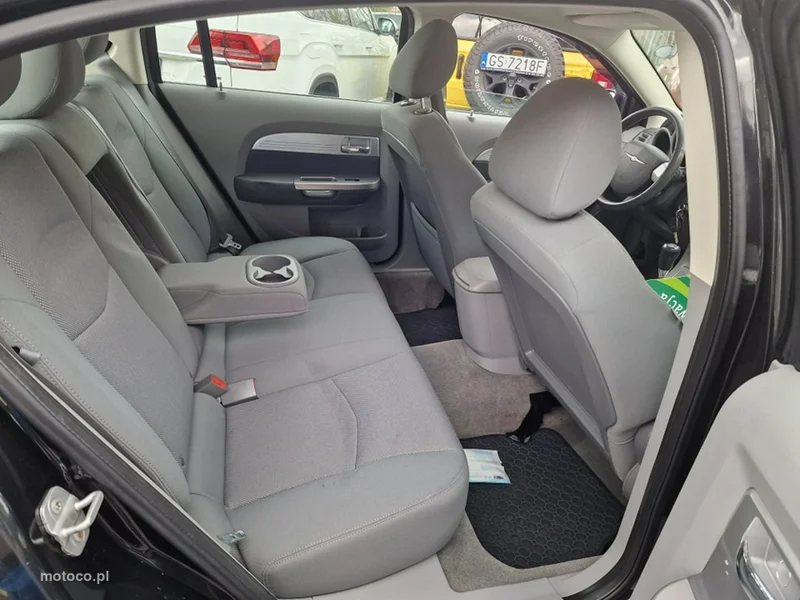 Chrysler Sebring 25