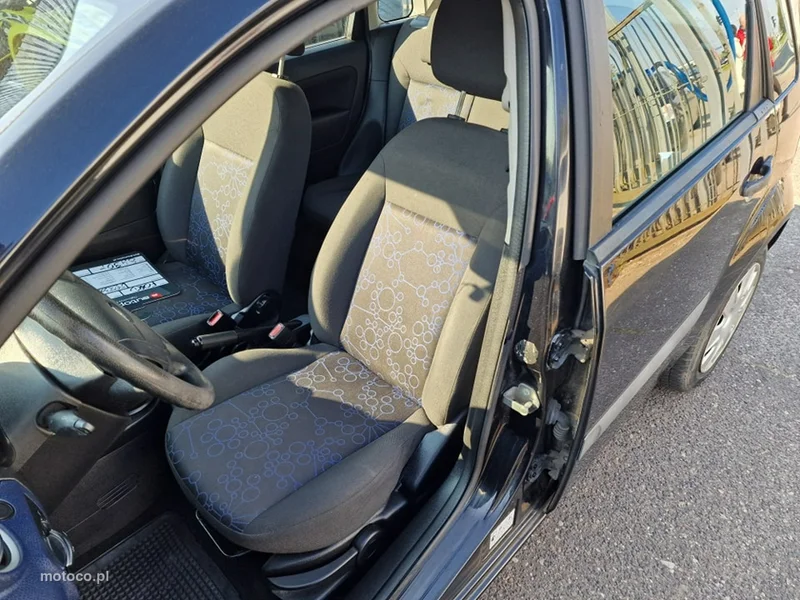 Ford Fiesta V 5