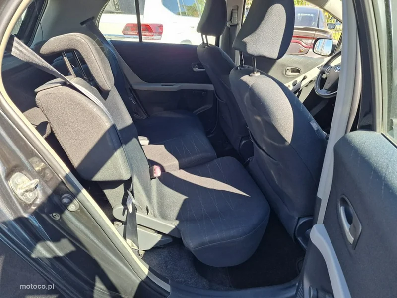 Toyota Yaris XP90 22