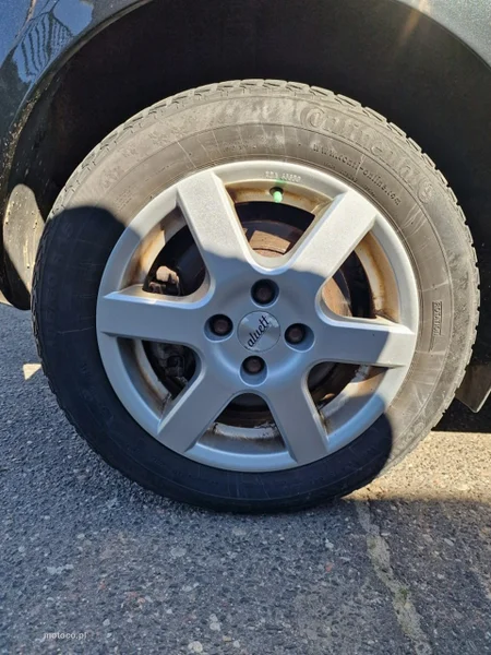 Toyota Yaris XP90 26