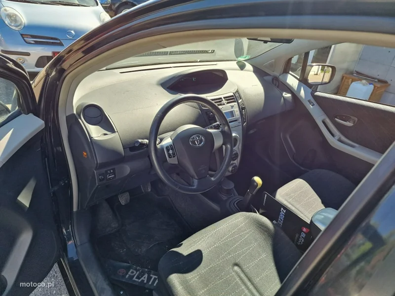 Toyota Yaris XP90 8