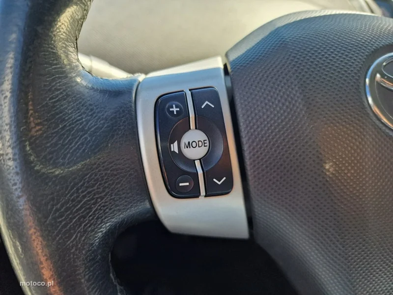 Toyota Yaris XP90 10