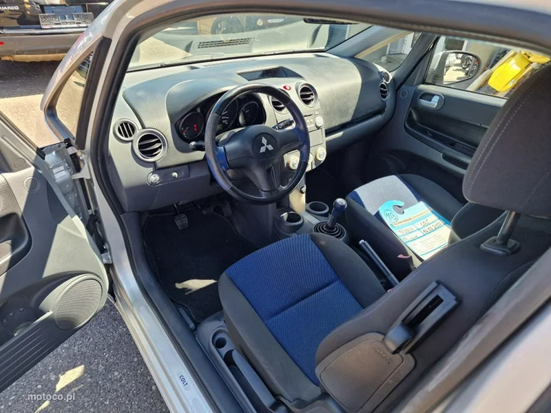 Mitsubishi Colt 6