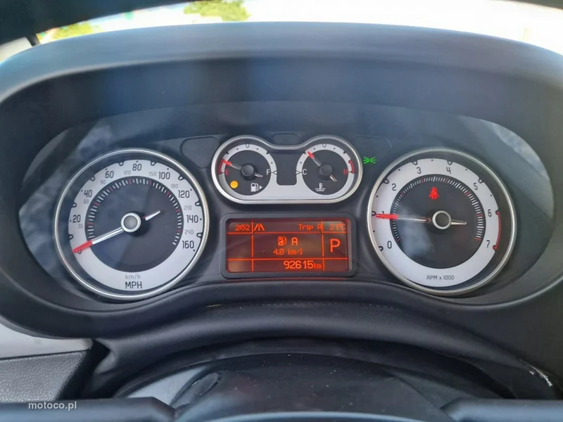 Fiat 500L 9