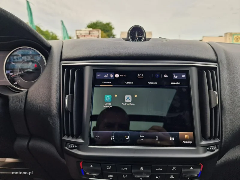 Maserati Levante 17