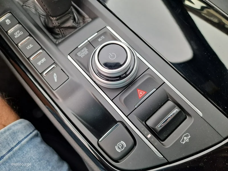 Maserati Levante 29