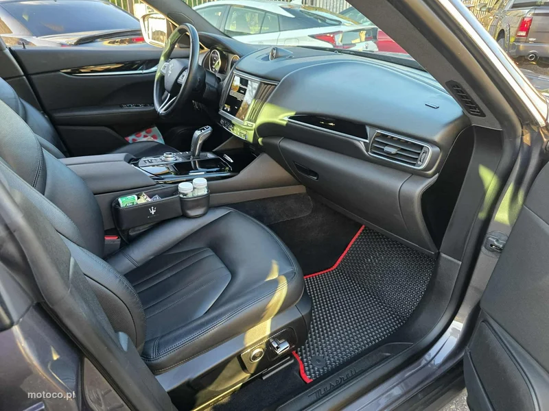 Maserati Levante 31