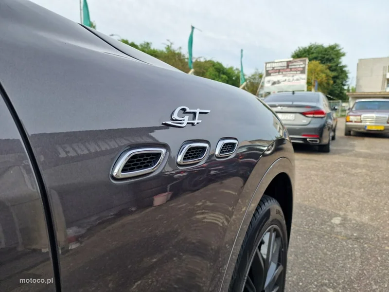 Maserati Levante 41