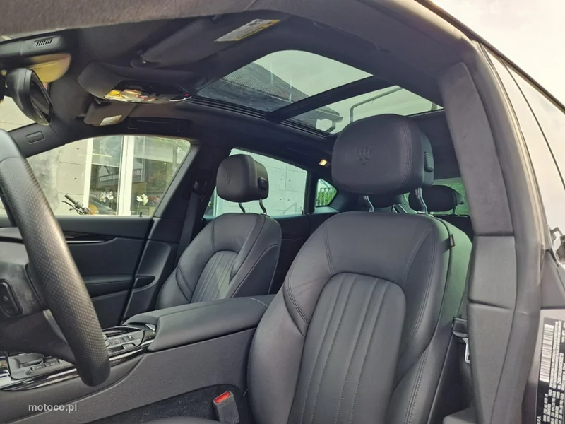 Maserati Levante 9