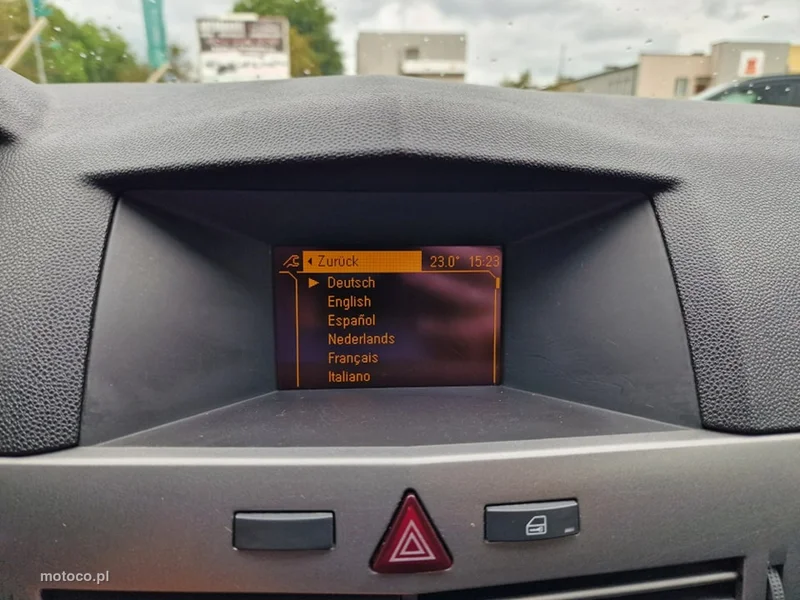 Opel Astra H 18