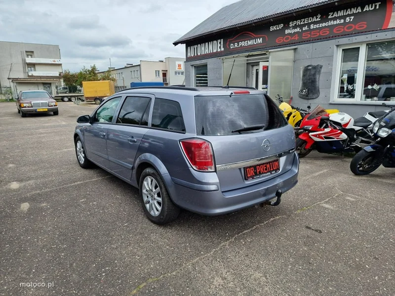 Opel Astra H 3