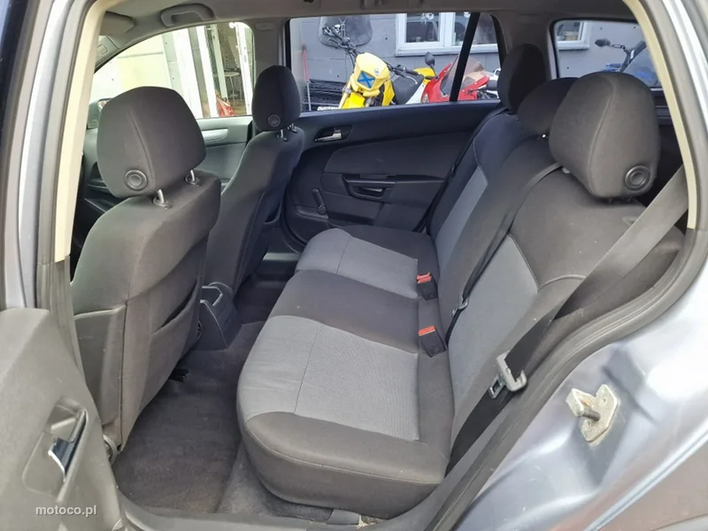 Opel Astra H 27