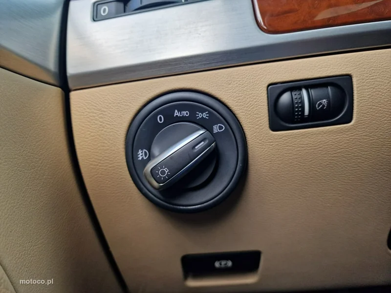 Volkswagen Touareg 7L 11