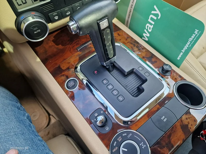 Volkswagen Touareg 7L 19