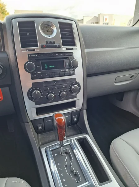Chrysler 300C 15