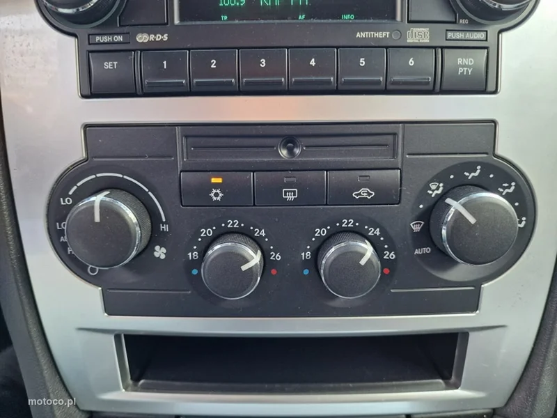 Chrysler 300C 18