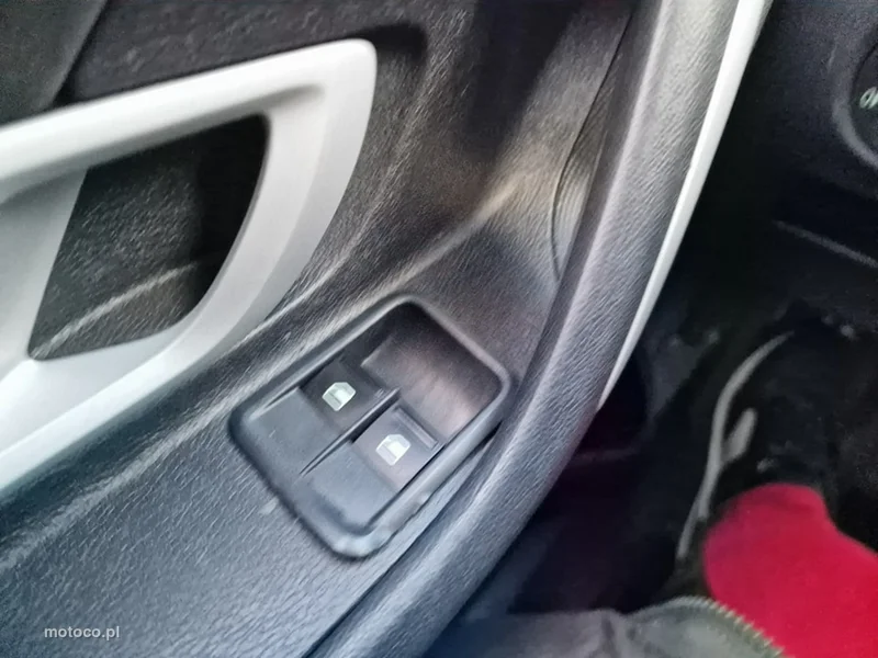Skoda Fabia II 9