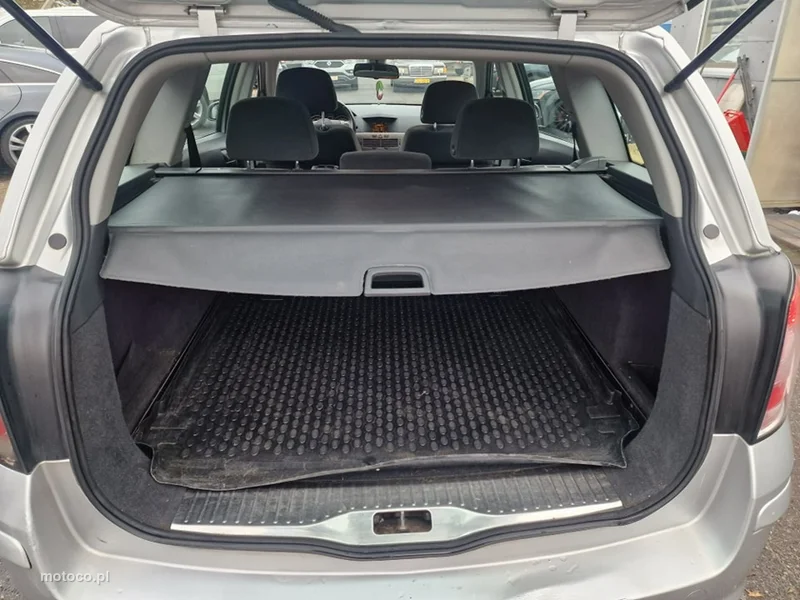 Opel Astra H 22