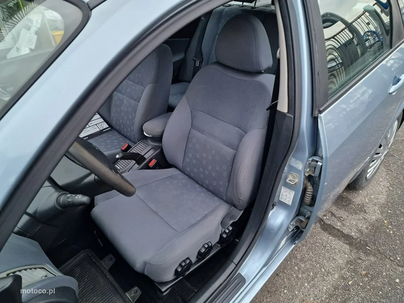 Nissan Primera 6