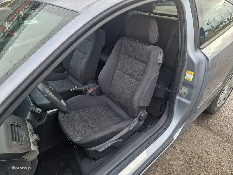 Opel Astra H 6