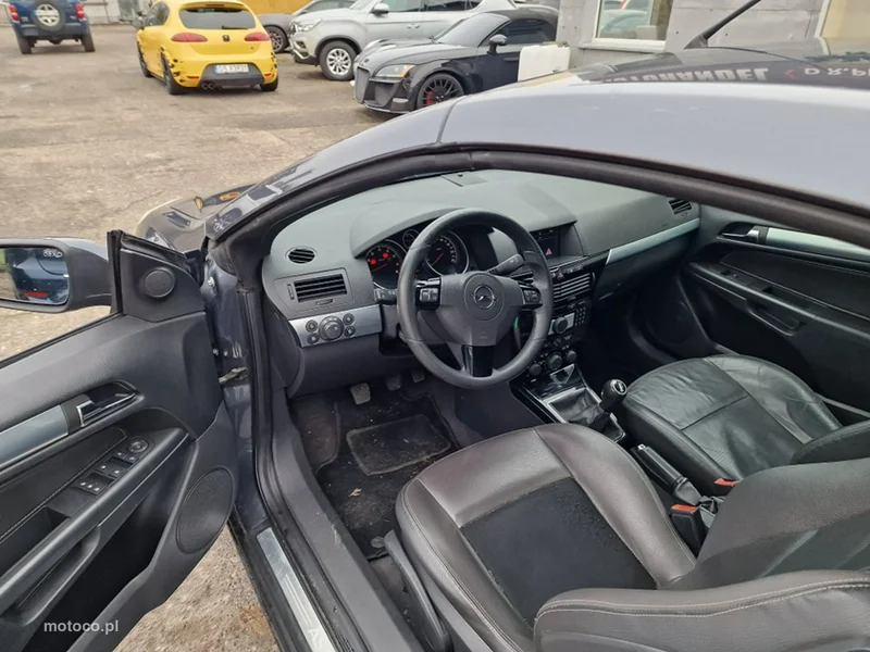 Opel Astra H 7