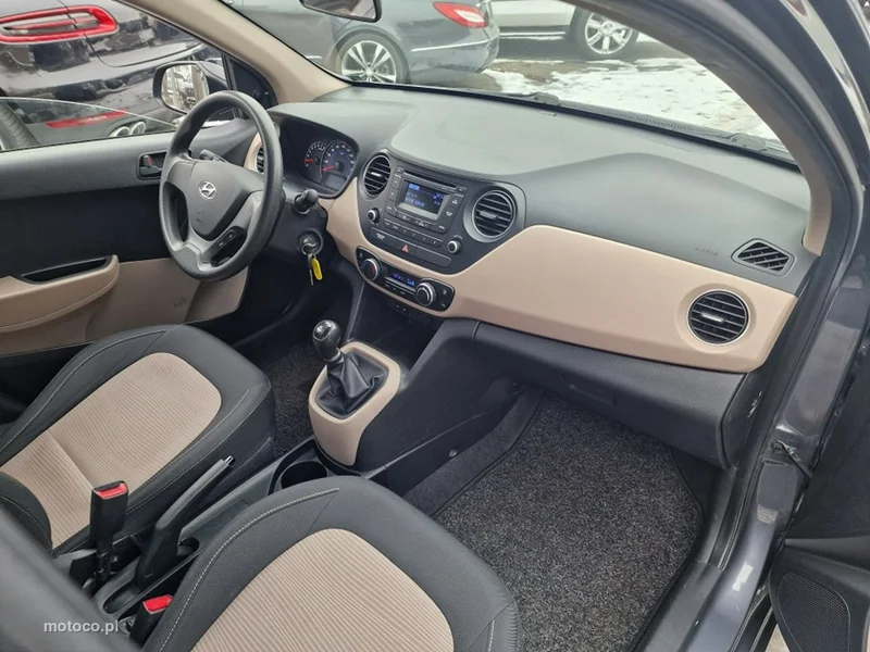 Hyundai i10 18