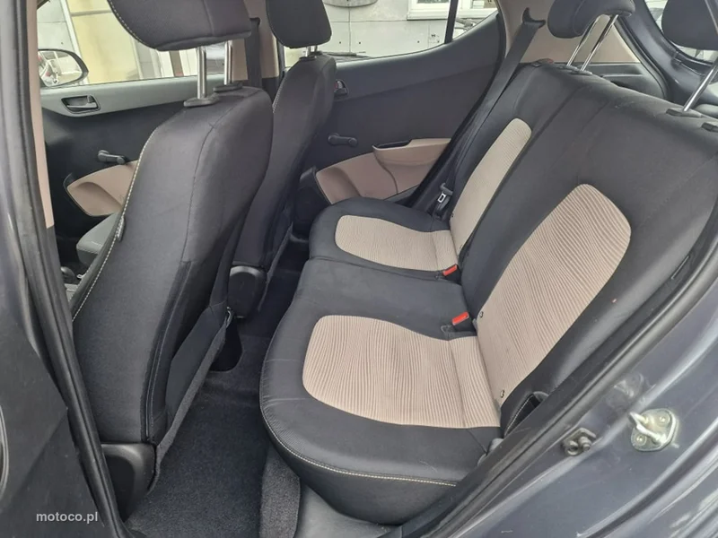 Hyundai i10 19