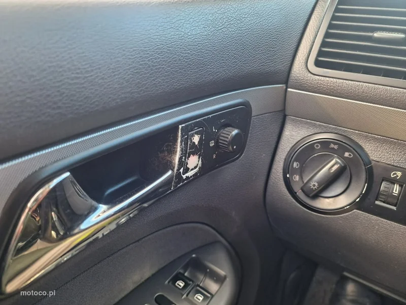 Volkswagen Touran 1T 11