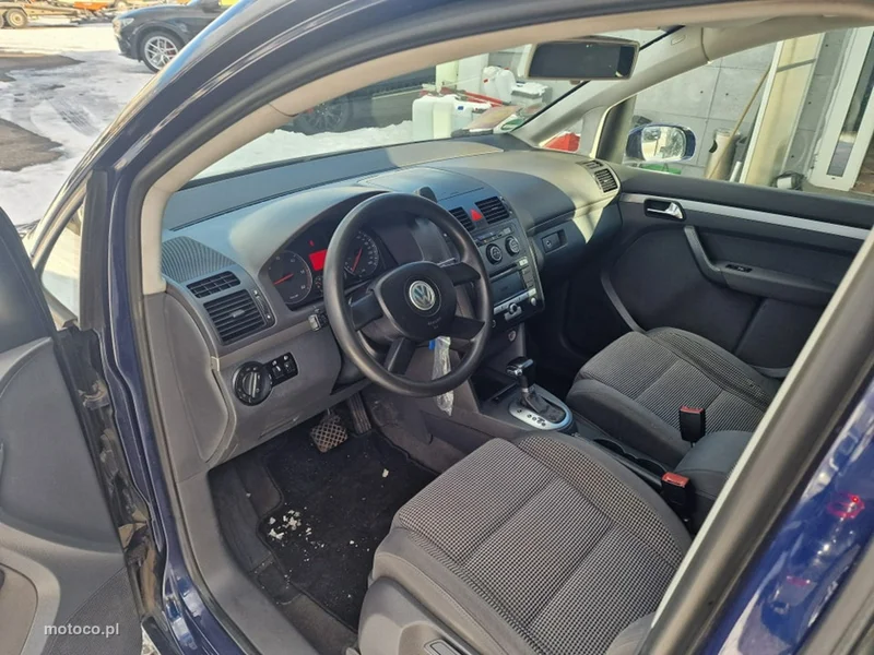 Volkswagen Touran 1T 7