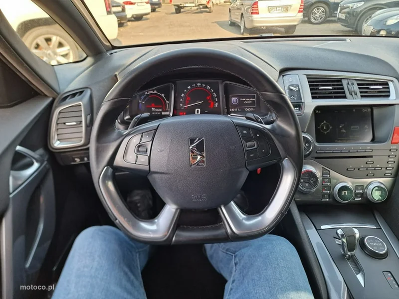 Citroen DS5 9