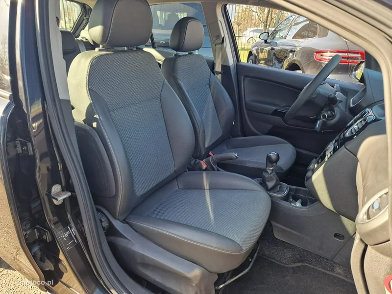 Opel Corsa D 22