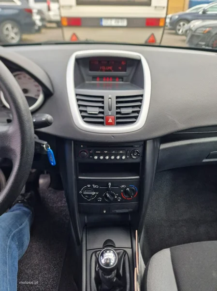 Peugeot 207 12