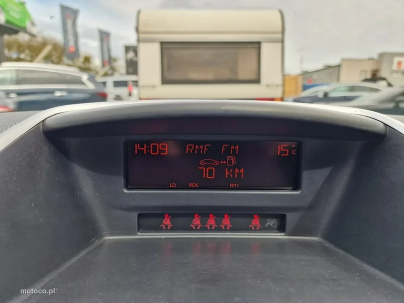 Peugeot 207 13