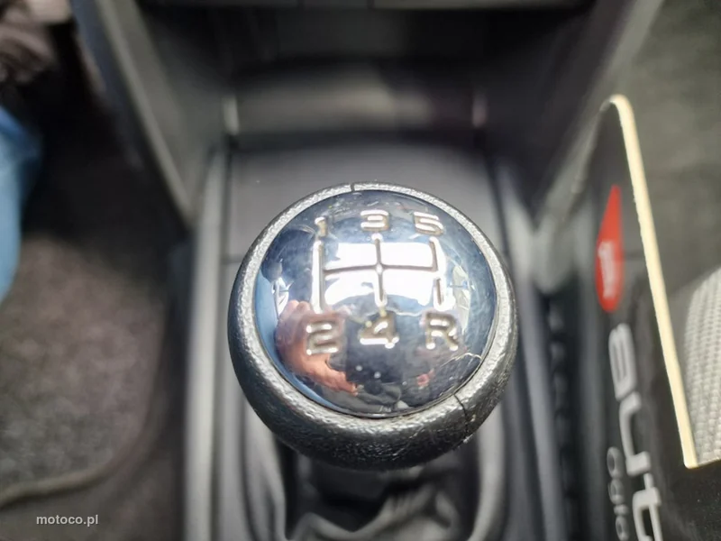 Peugeot 207 17
