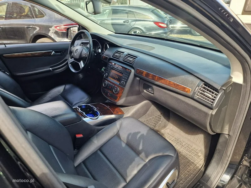 Mercedes-Benz Klasa R W251 R 350 26