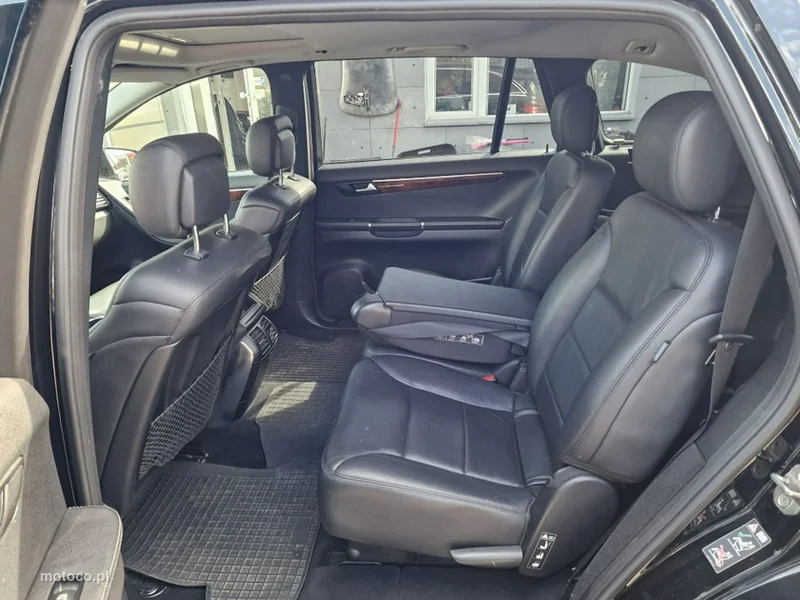 Mercedes-Benz Klasa R W251 R 350 29