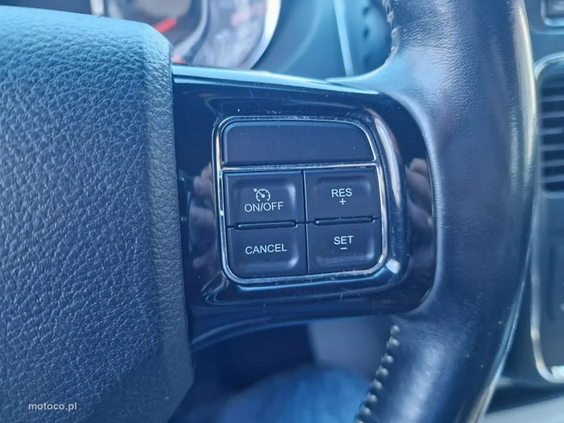 Dodge Grand Caravan 13