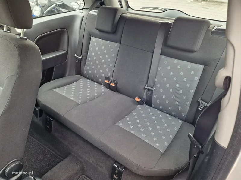 Ford Fiesta V 15